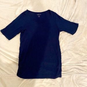 A Glow -navy  maternity Top in Large